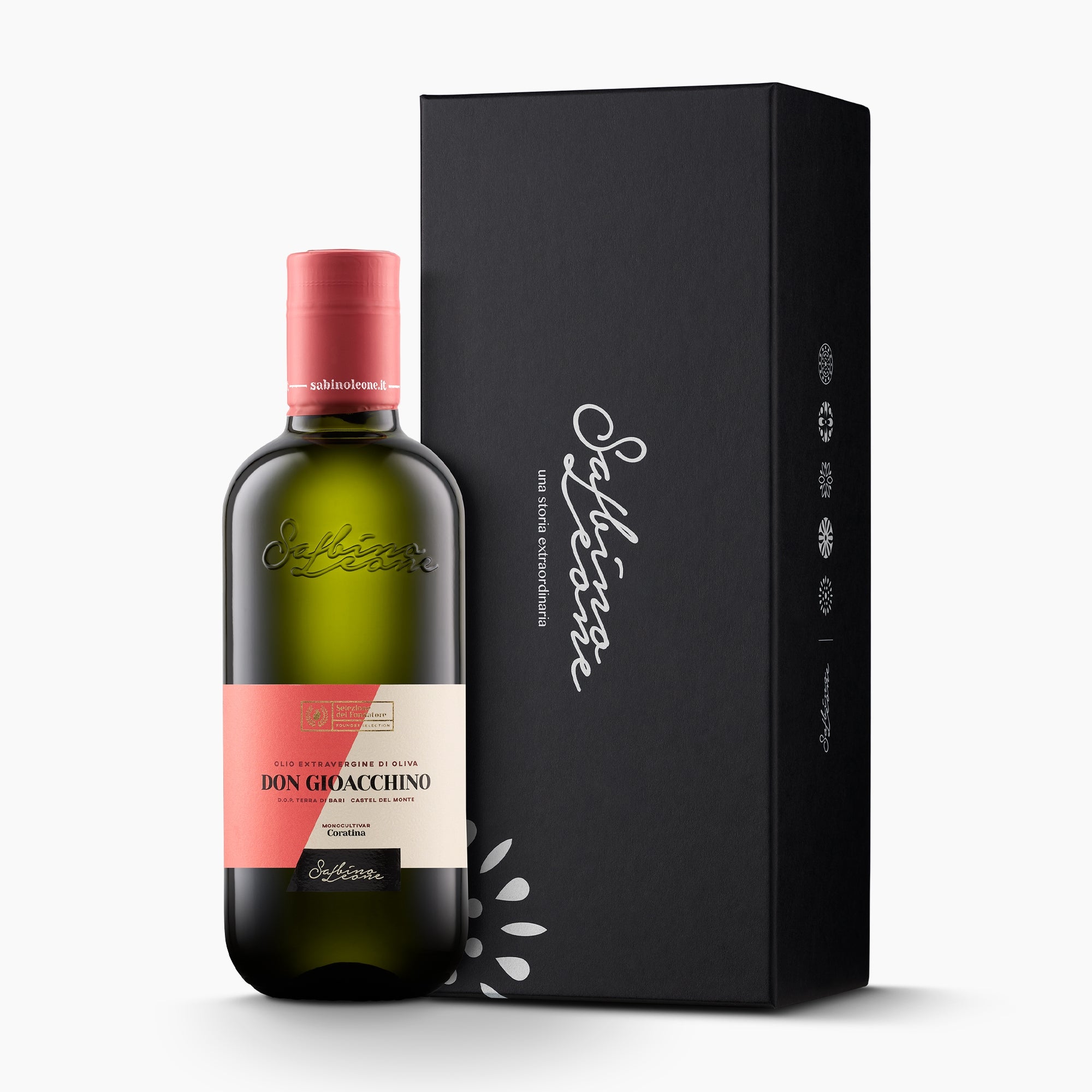 Sabino Leone Don Gioacchino DOP Terra di Bari 500 ml bottle with its gift box.