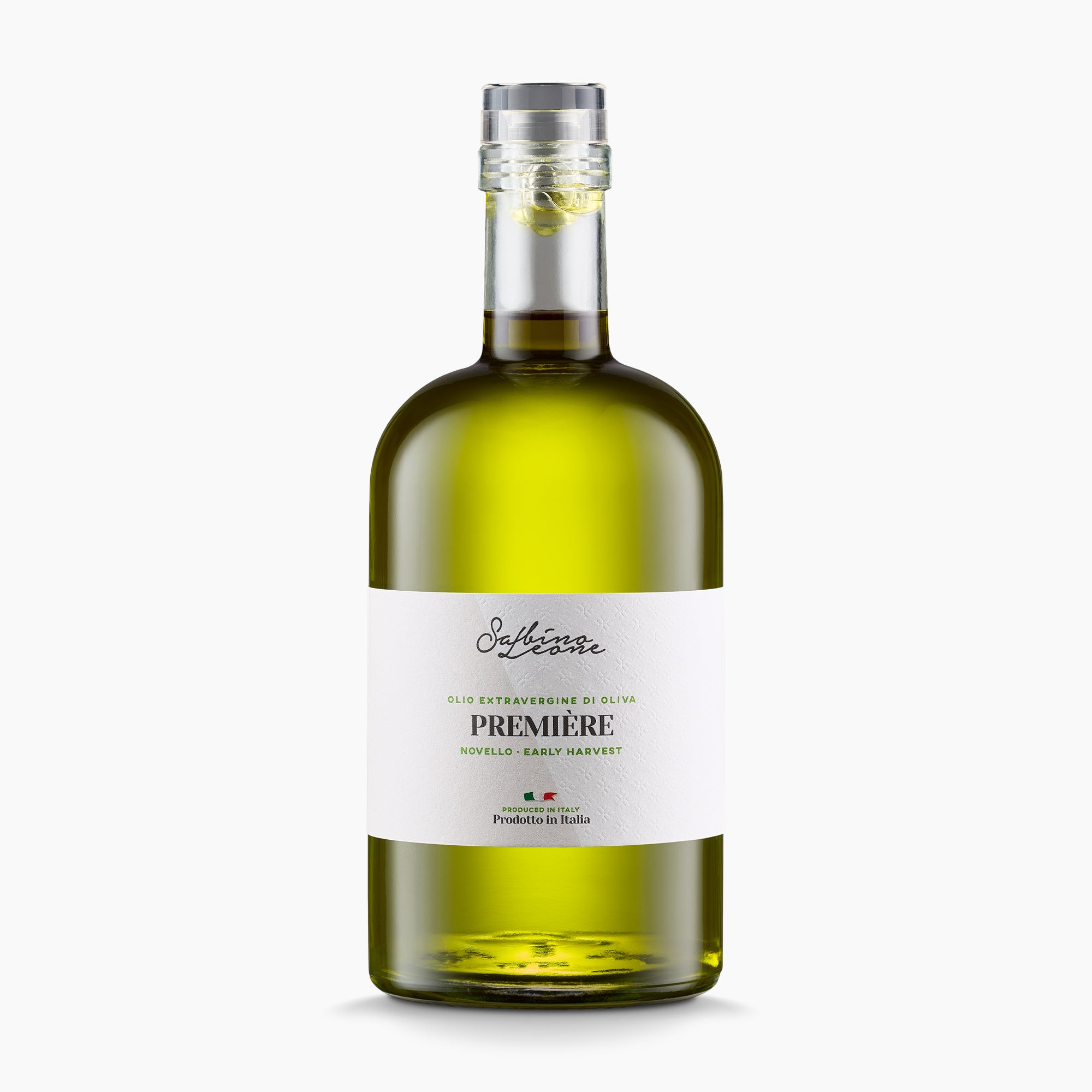 Sabino Leone Première Novello bottle with a gift box.